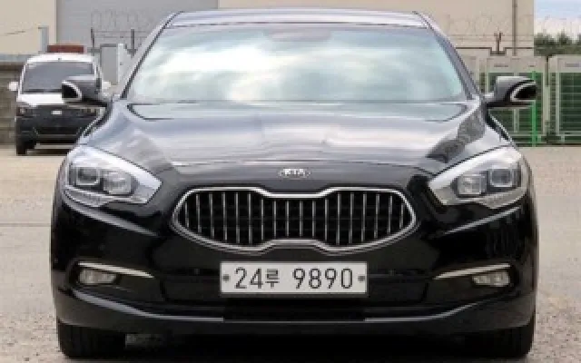 K9하이브리드 중고차 K9 3.3 GDI 이그제큐티브 매물 사진 2 - 2014/01 147,530km