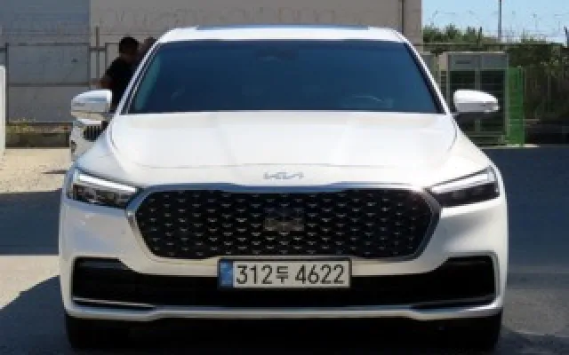 K9하이브리드 중고차 더 뉴 K9 2세대 3.8 GDI AWD 매물 사진 10 - 2022/05 40,426km